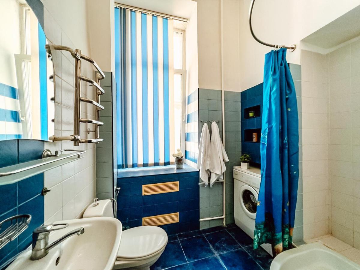 Apartment In The Historic Center Kiev Bagian luar foto